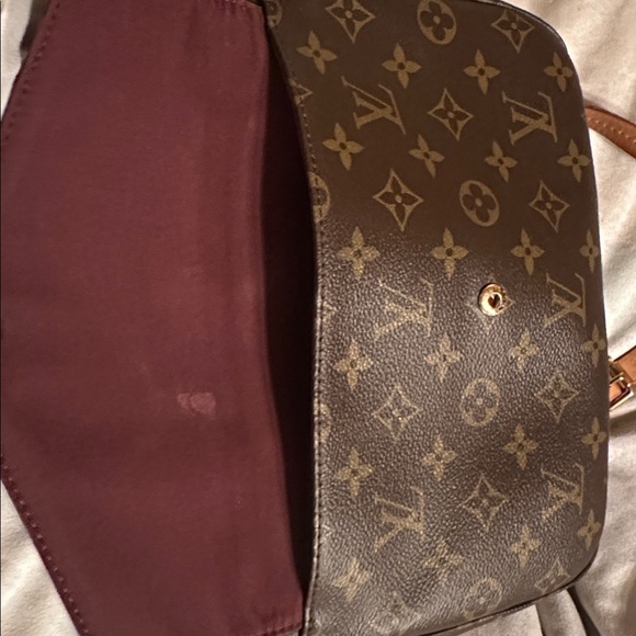 Louis Vuitton Gold and Brown Monogram Crossbody Bag - Picture 8 of 9